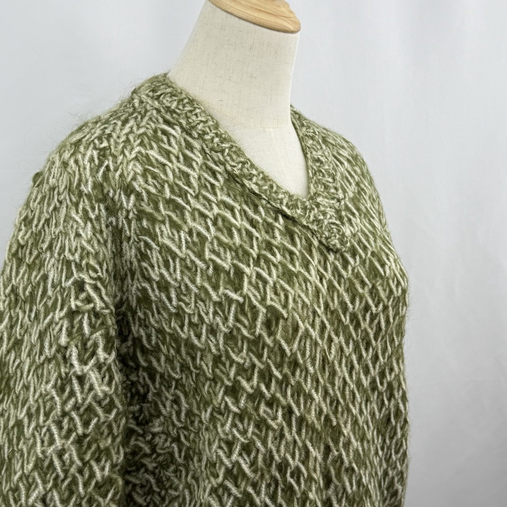 Vintage 50s Green Wool Sweater Textured Knit Italy V Neck Pullover Size M - Picture 2 of 6